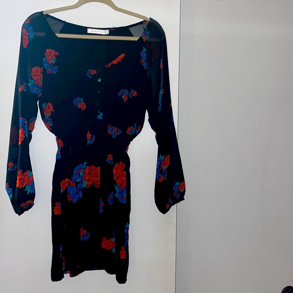 Mink pink long sleeve dress black with floral sheer sleeves short